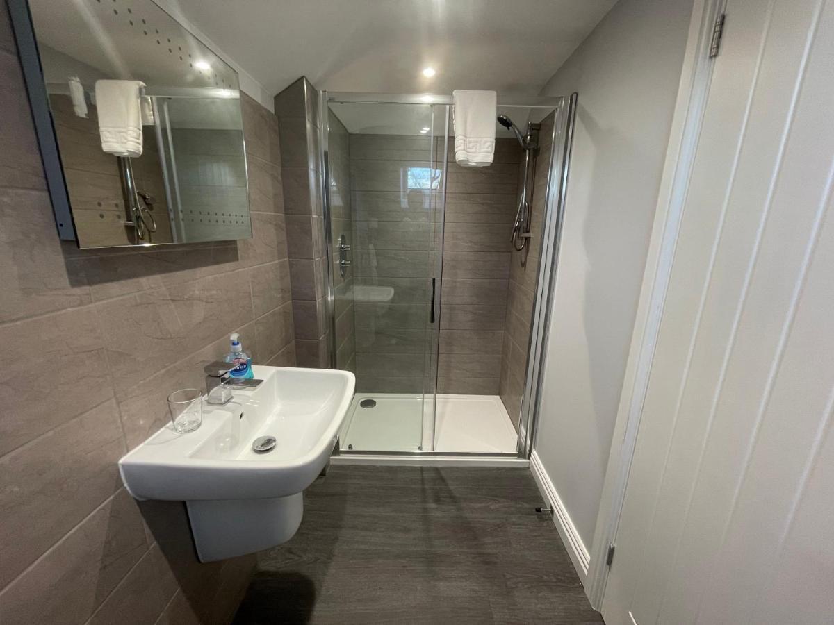 Arlan House, Central Basingstoke Hotel エクステリア 写真
