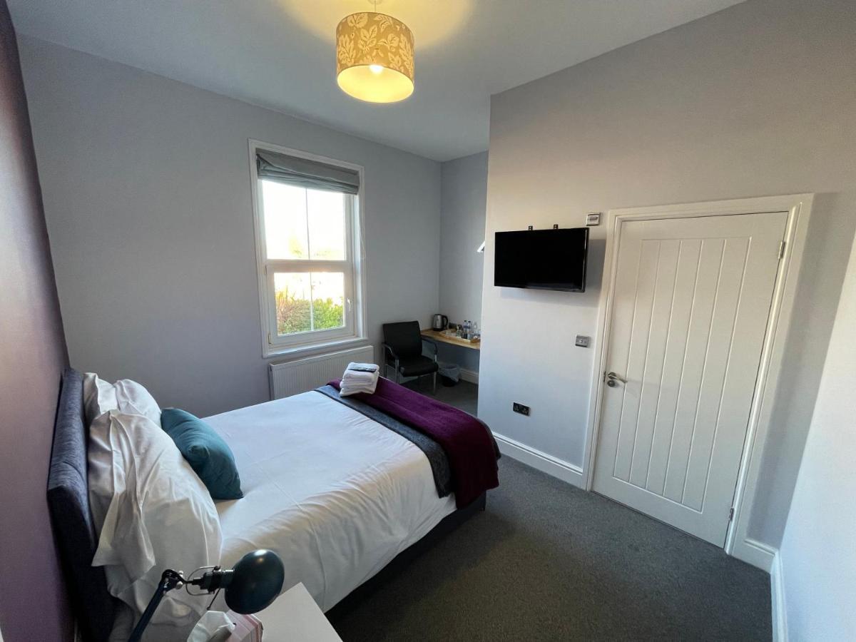 Arlan House, Central Basingstoke Hotel エクステリア 写真