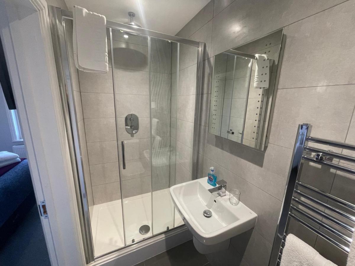 Arlan House, Central Basingstoke Hotel エクステリア 写真